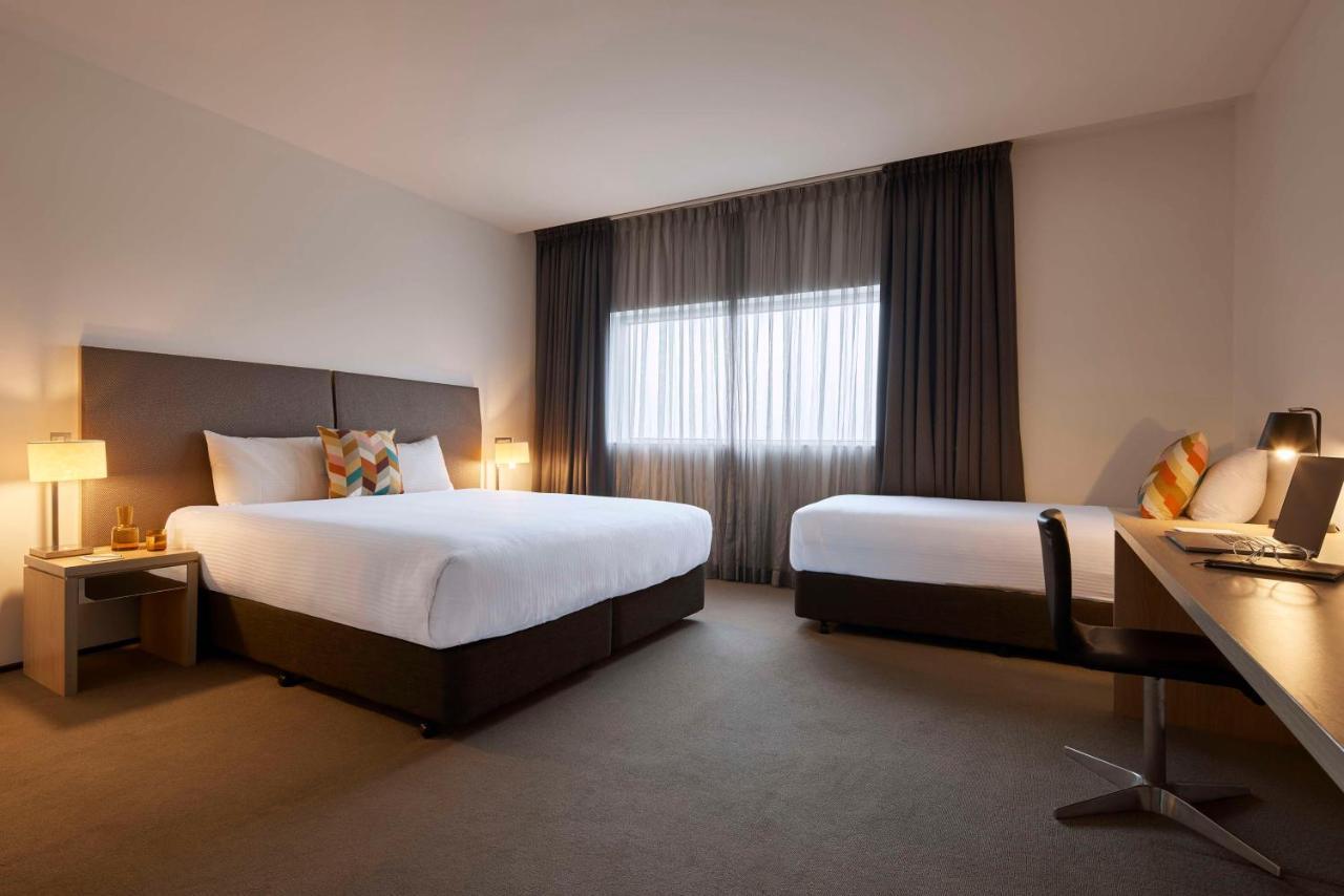 Atura Dandenong Hotel Doveton Buitenkant foto