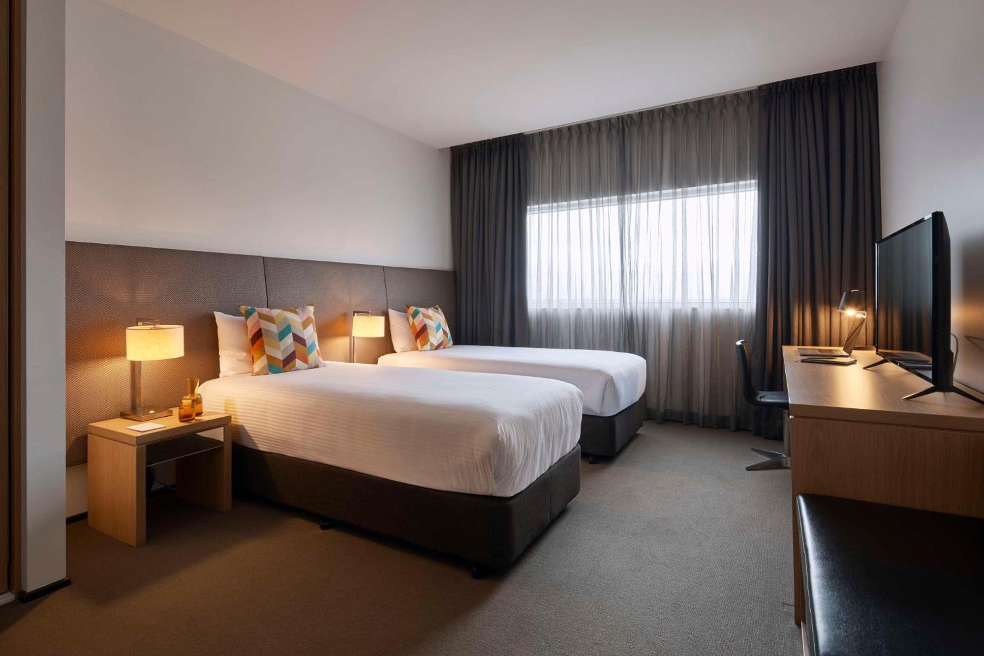 Atura Dandenong Hotel Doveton Buitenkant foto