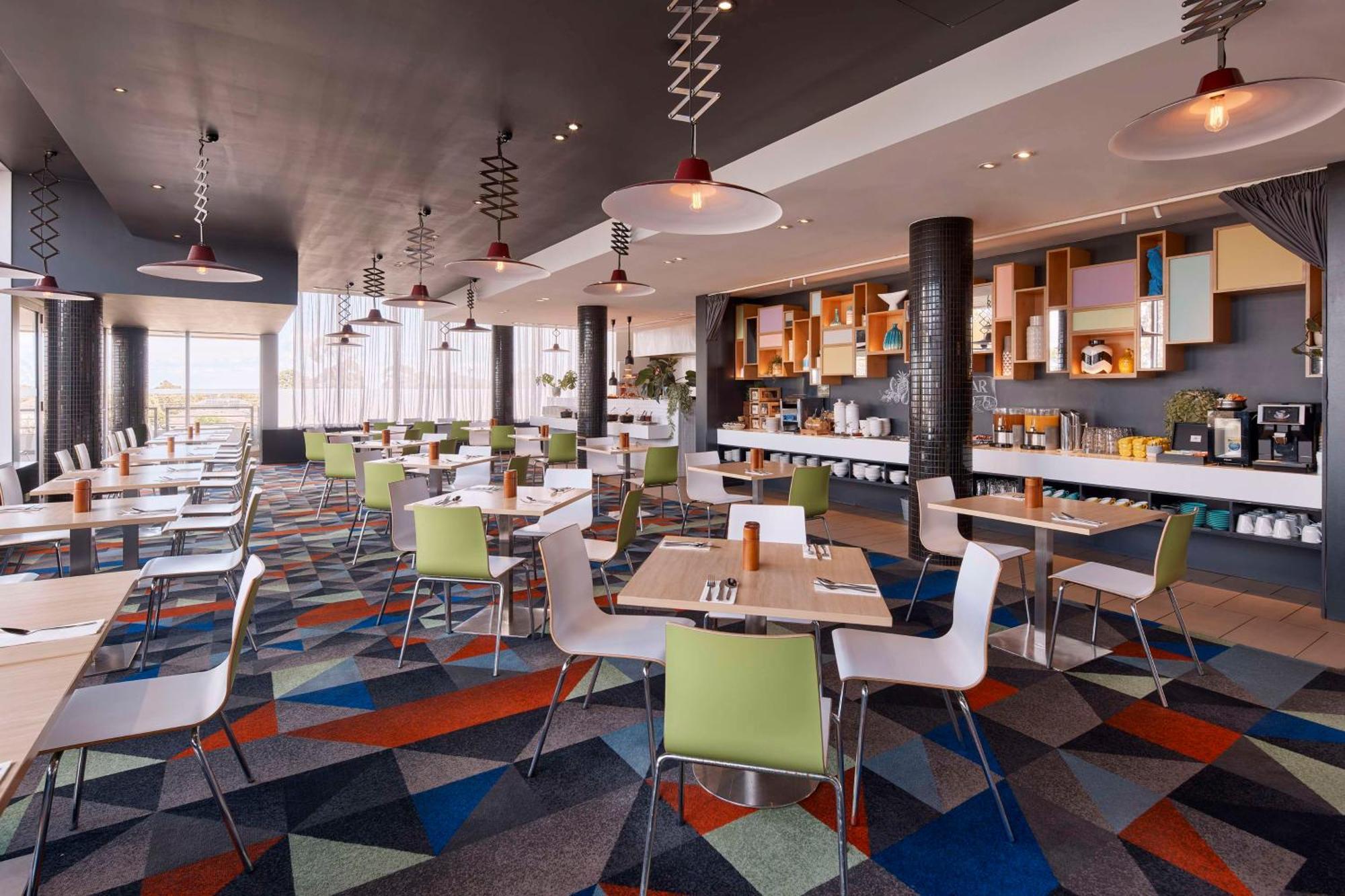 Atura Dandenong Hotel Doveton Buitenkant foto