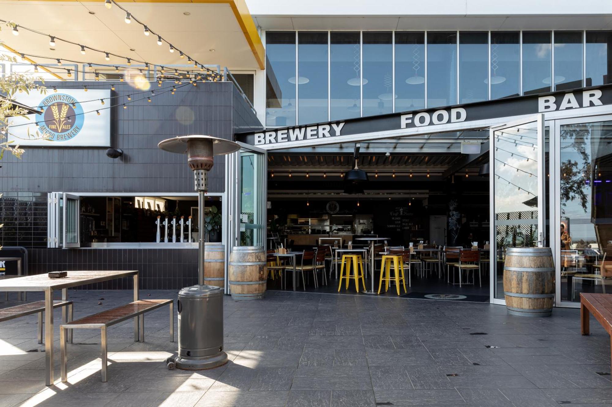 Atura Dandenong Hotel Doveton Buitenkant foto
