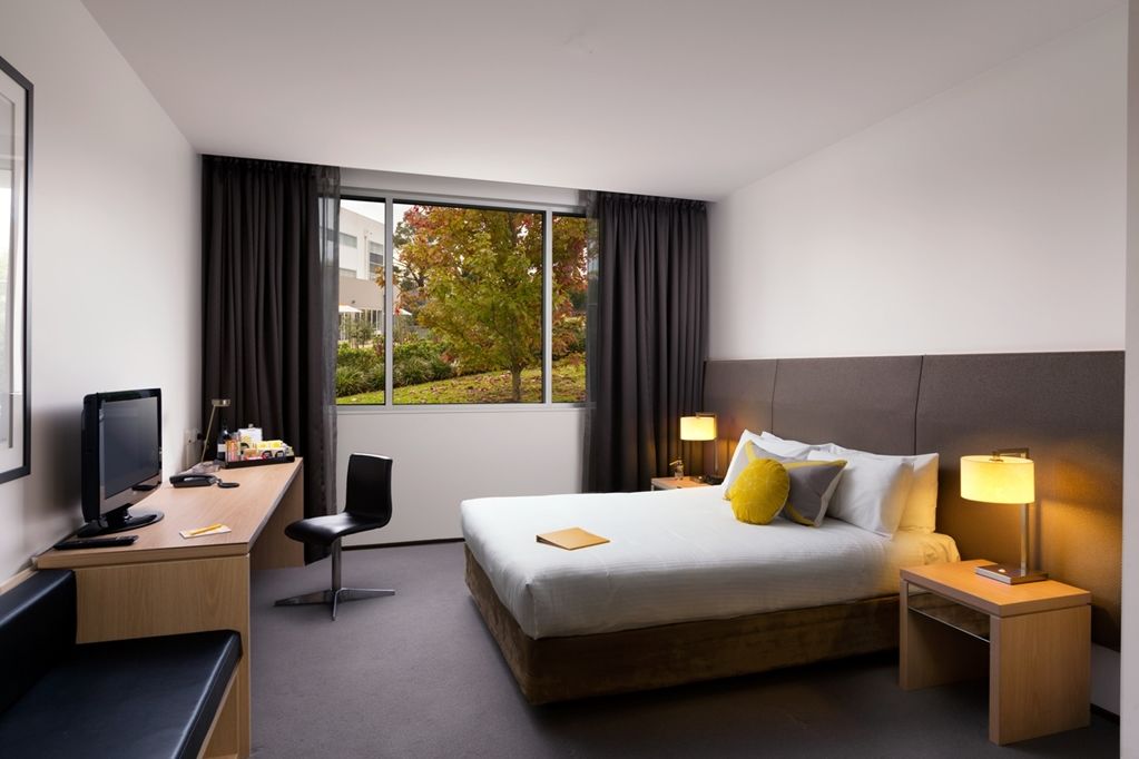 Atura Dandenong Hotel Doveton Buitenkant foto