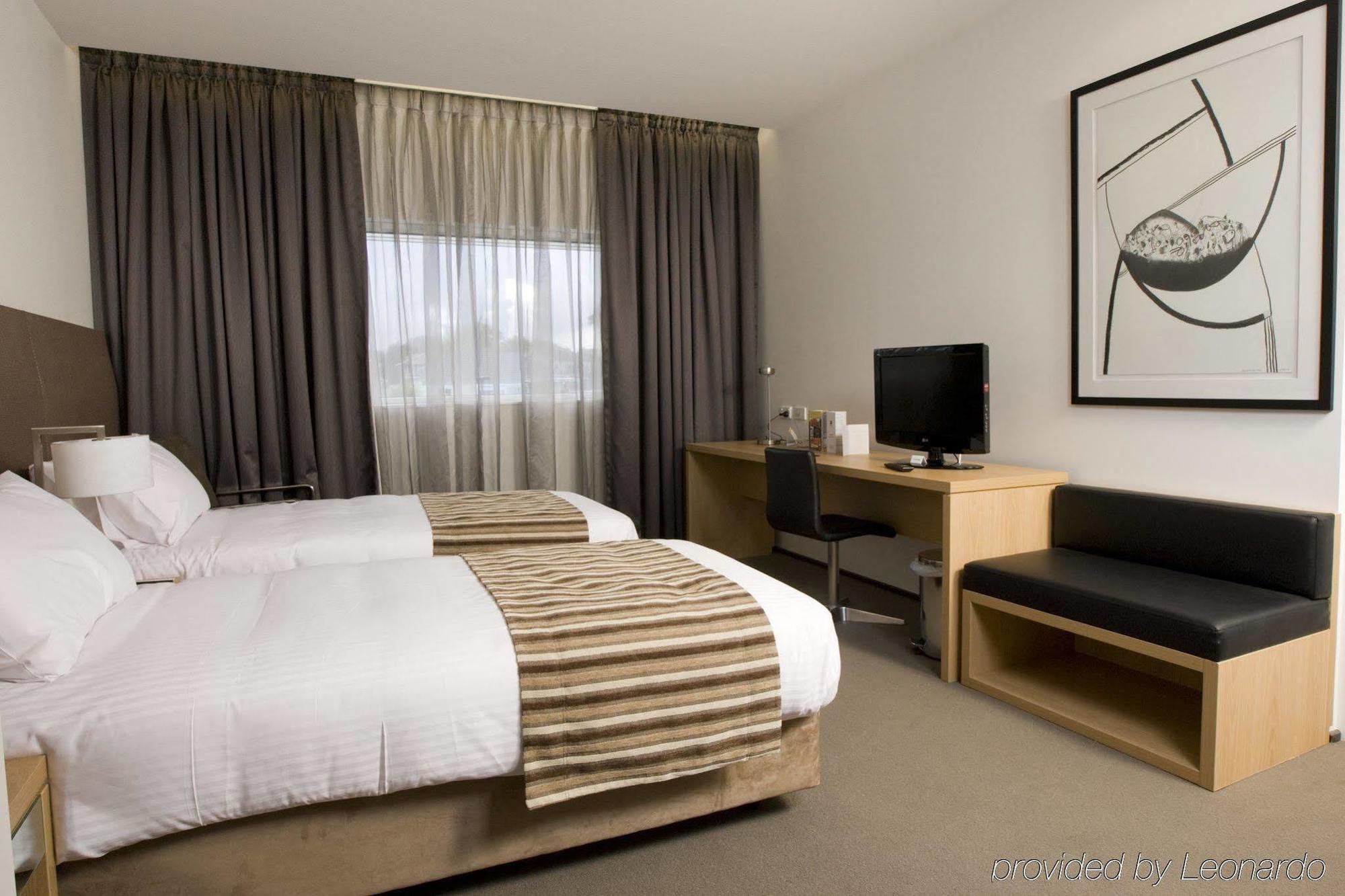 Atura Dandenong Hotel Doveton Buitenkant foto